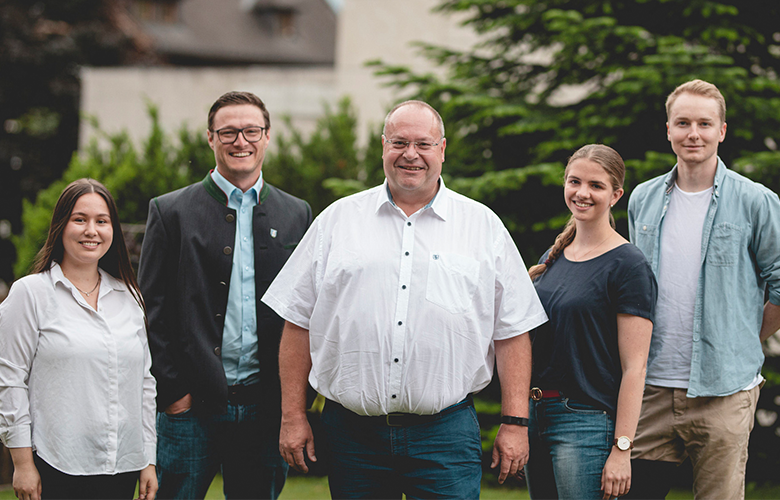 AB_780x500_NRW_Team_Pinzgau